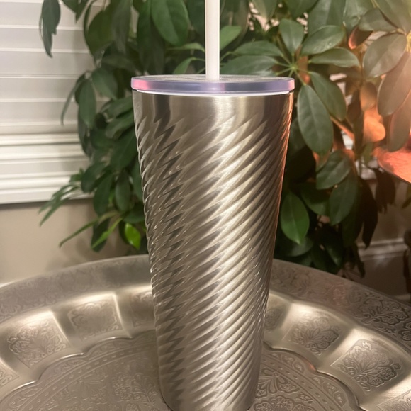 STARBUCKS SILVER SWIRLED STAINLESS STEEL TUMBLER 24OZ - Picture 1 of 4